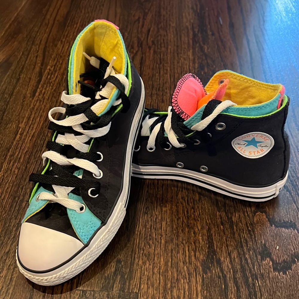 Chuck Taylor Converse All Star - Youth size 3